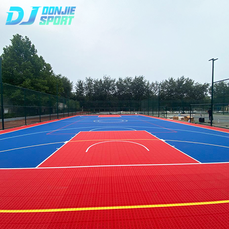 PP interlocking floor tiles