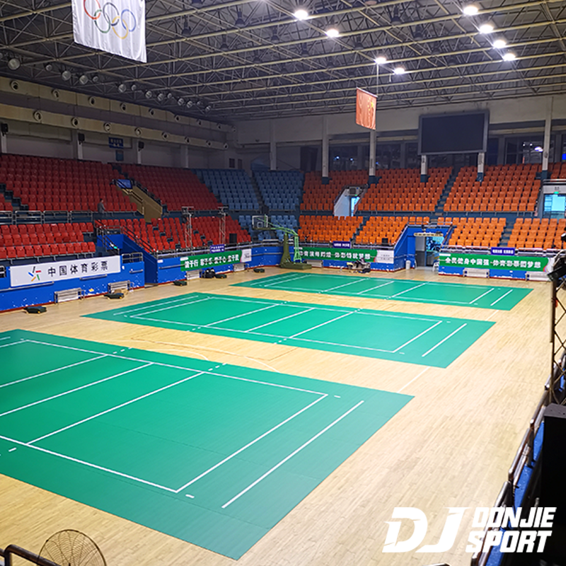 sports hall flooring contractors