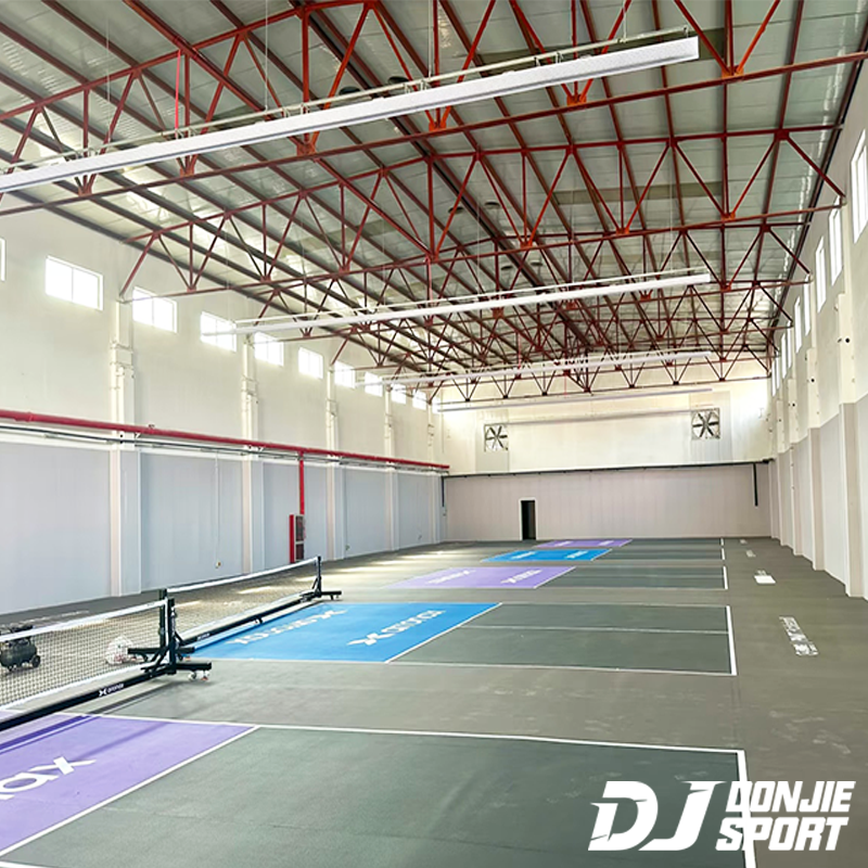 pickleball courts flooring