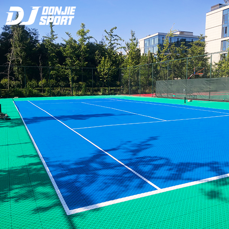 synthetic badminton court flooring