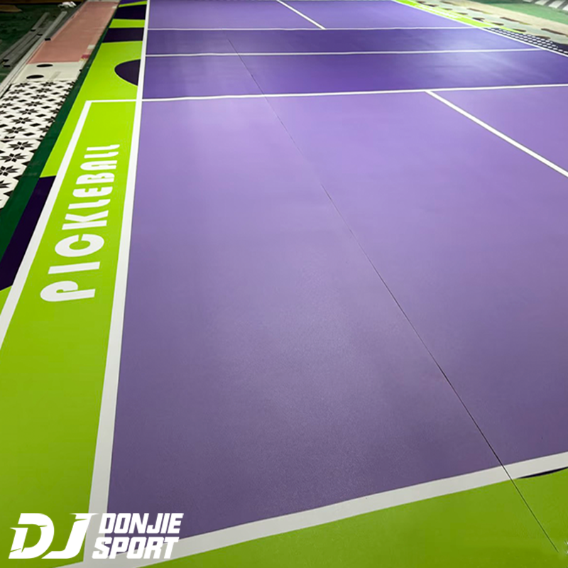 pickleball courts flooring