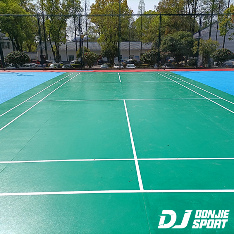 badminton court synthetic flooring